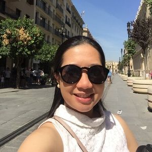 Meet your Posher, Rose